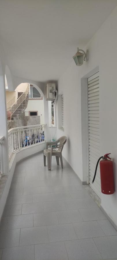 Roses Studios Karpathos Extérieur photo